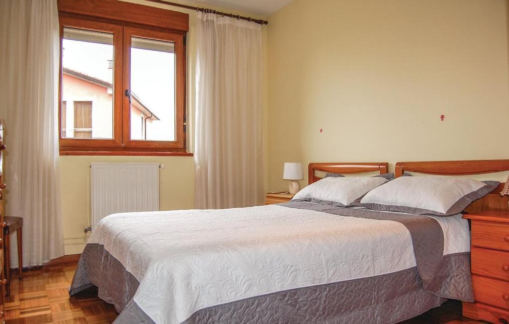 Casa Montse - Derecha Apartment Коломбрес Екстериор снимка